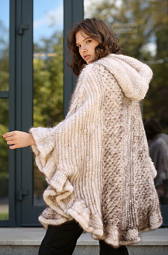 Пончо из вязаной норки колотый лед