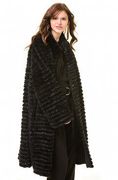 Шуба из норки цвет черный