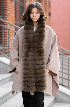 Кашемировое пальто с песцом