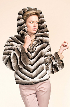 Шуба из Рекса с капюшоном